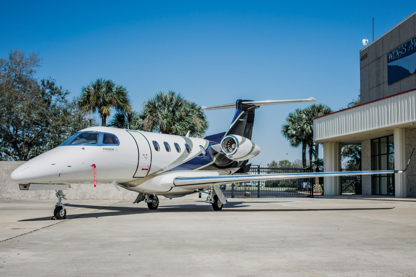 Embraer Phenom 300 for sale